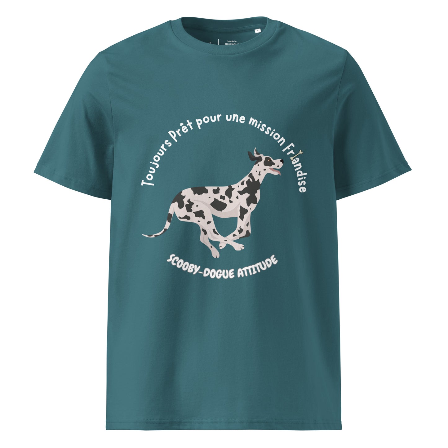 T-shirt 100% coton bio de couleur vert d'eau col rond manche courte avec un dogue allemand qui court avec inscription "Toujours Prêt pour une mission Friandise- Scooby-dogue Attitude"