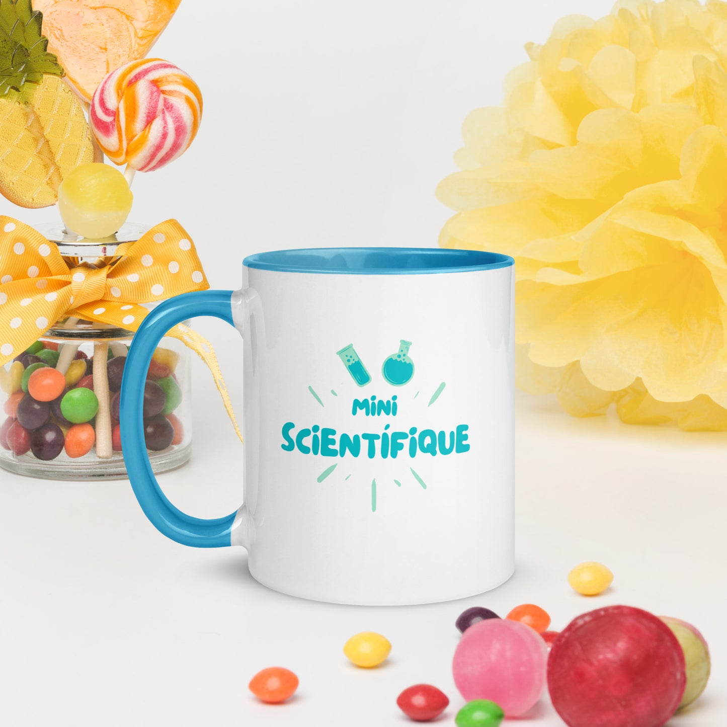 tasse blanche brillante en céramique 11 oz avec rebord, intérieur et poignée de couleur bleu avec inscription "mini scientifique"
