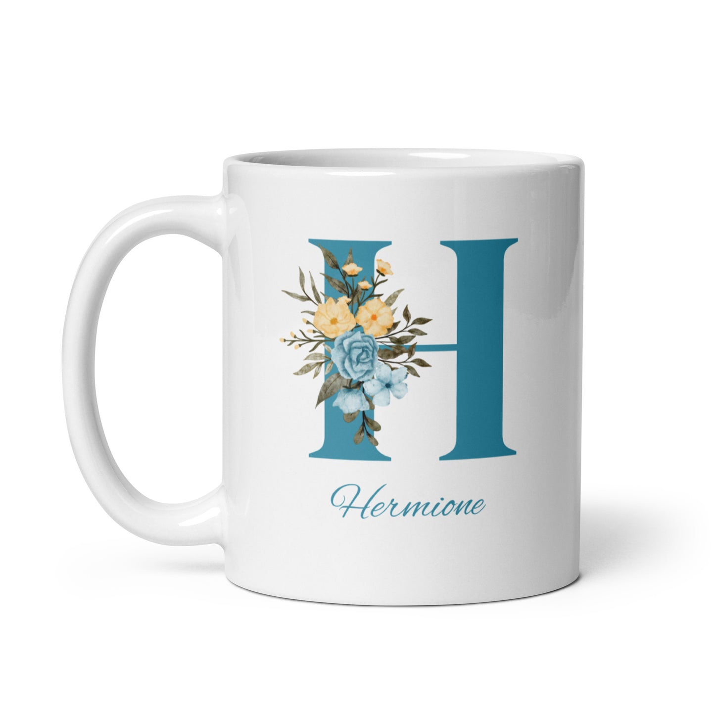 tasse blanche brillante 11 oz avec première lettre de votre prénom avec des jolies fleurs qui décorent la lettre avec votre prénom en dessous