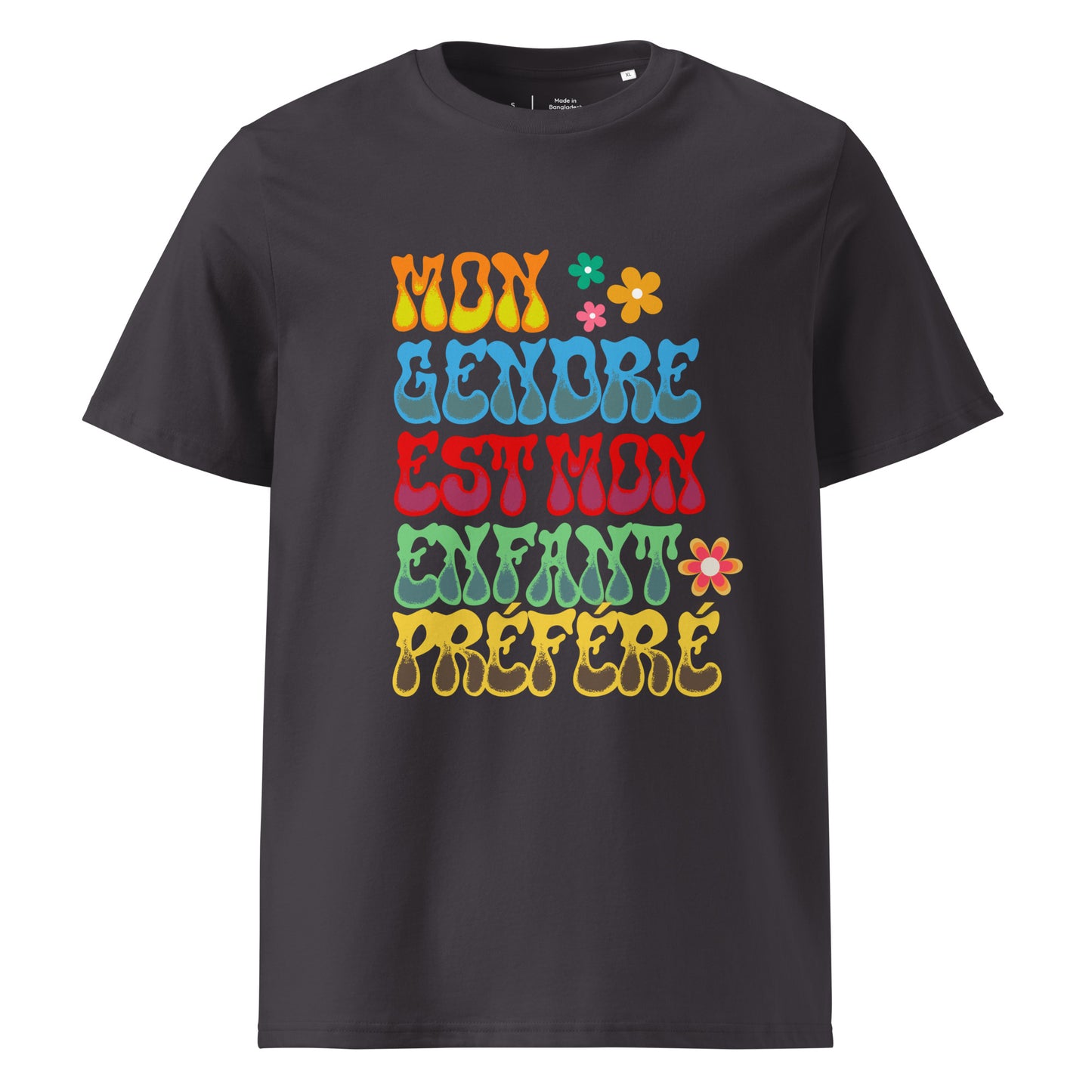 t-shirt de couleur anthracite 100% coton bio encolure ronde manche courte avec inscription colorée "mon gendre est mon enfant préféré"
