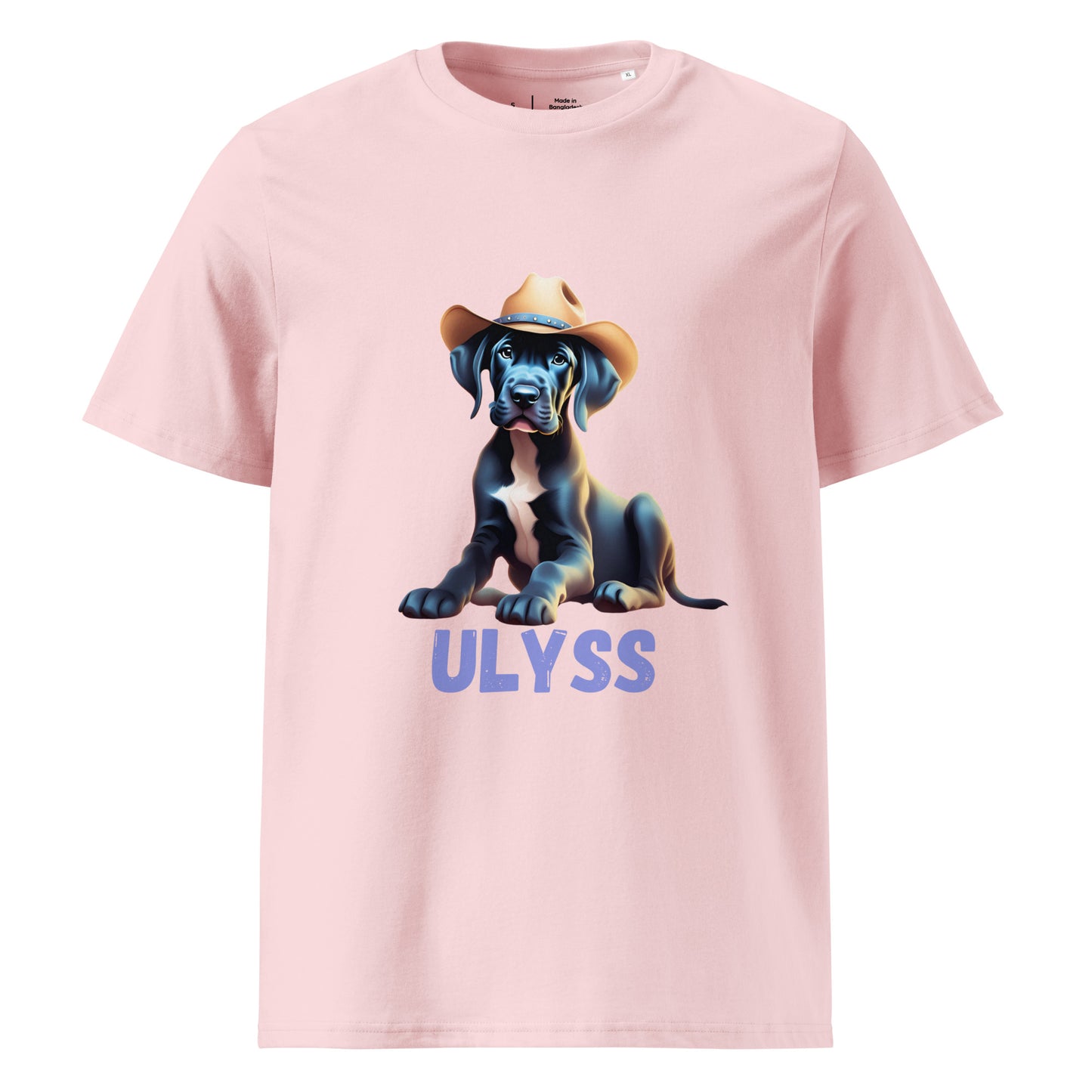 t-shirt de couleur rose clair col rond mache courte en 100% coton bio avec un dessin de bébé dogue allemand avec un chapeau de cowboy sur la tête avec comme personnalisation le nom de votre dogue en dessous du dessin