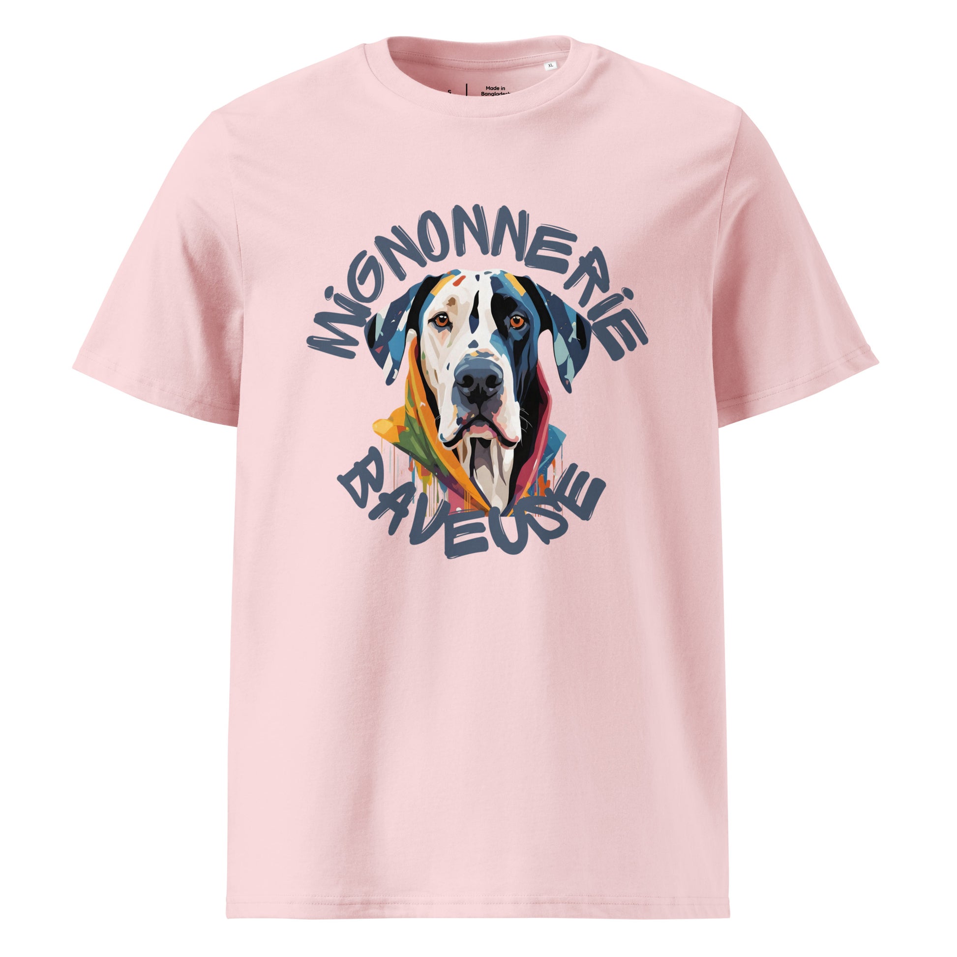 T-shirt couleur rose col rond manche courte 100% coton avec écriture "Mignonnerie Baveuse" autour d'un dessin de dogue allemand arlequin ou boston