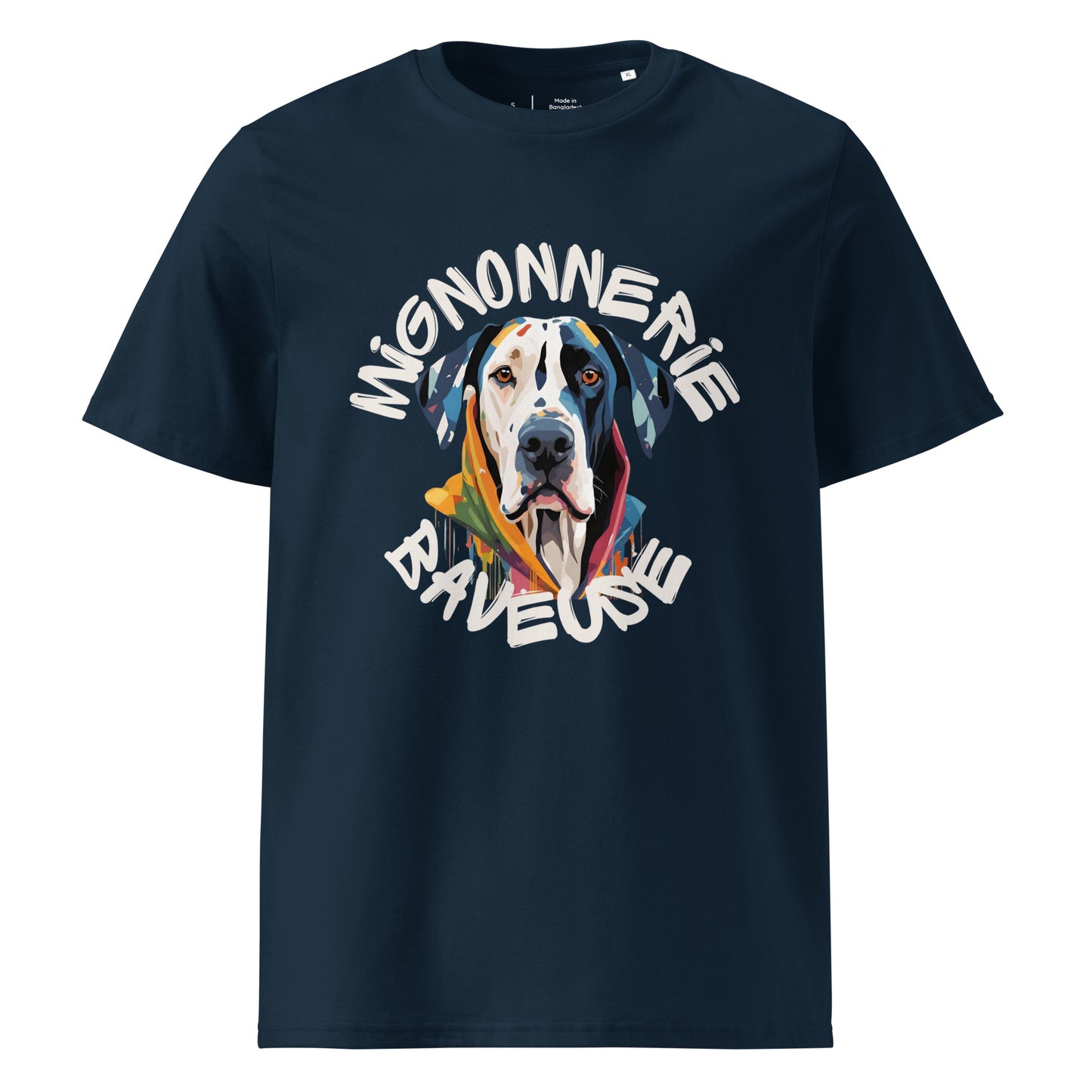 T-shirt couleur bleu marine col rond manche courte 100% coton avec écriture "Mignonnerie Baveuse" autour d'un dessin de dogue allemand arlequin ou boston